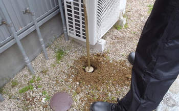 薬剤入り専用ケースの埋め込み（土壌）