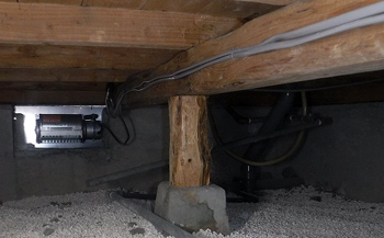 床下点検：木部分