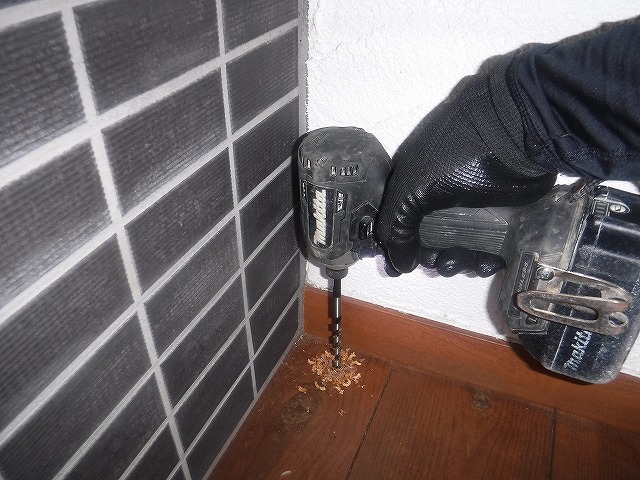 福岡市床のシロアリ被害